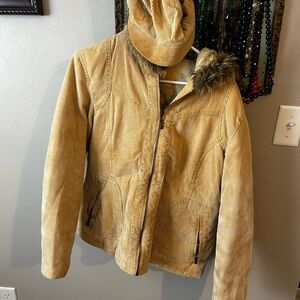 Vintage Women's Cato Tan Corduroy Jacket with Faux Fur Trim (Hat included)